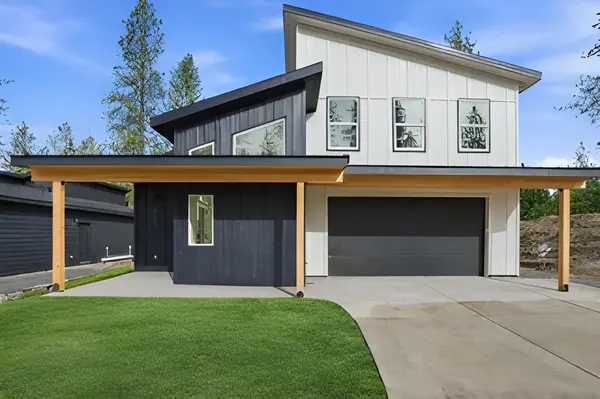 3743 E Nyberg Ln, Mead, WA 99021