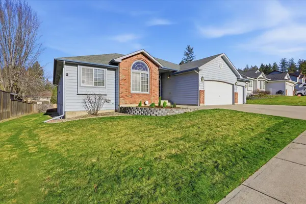 4708 W Belmont Dr, Spokane, WA 99208