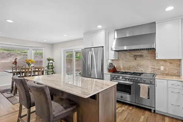 3929 S Best Ct, Veradale, WA 99037