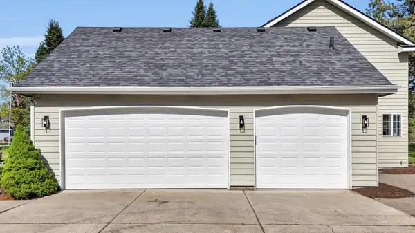 16222 N Cimmeron Ct, Nine Mile Falls, WA 99026