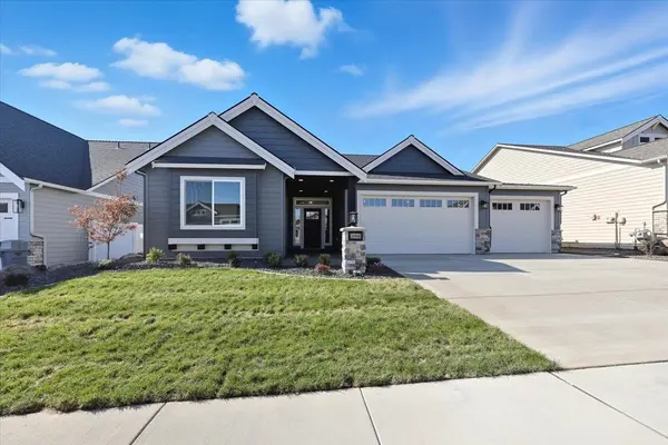 18066 E Wind Rose Ct, Greenacres, WA 99016