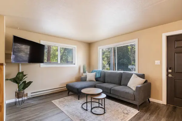 727 E 9th Ave, Spokane, WA 99202