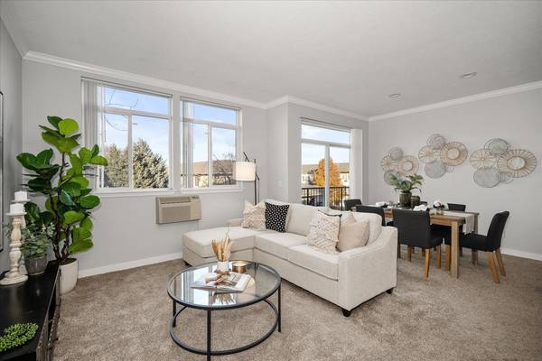 22855 E Country Vista Dr #285, Liberty Lake, WA 99019