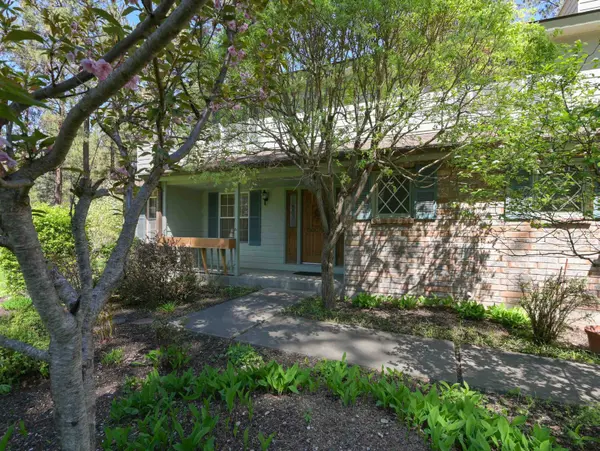 3611 E Pine Needle Ave, Colbert, WA 99005
