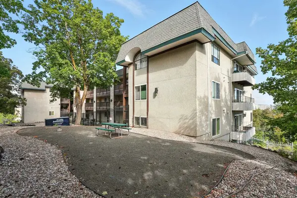 214 W 6th Ave #Apt 106, Spokane, WA 99204