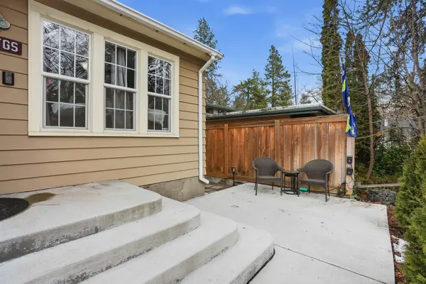 908 W 20TH Ave, Spokane, WA 99203