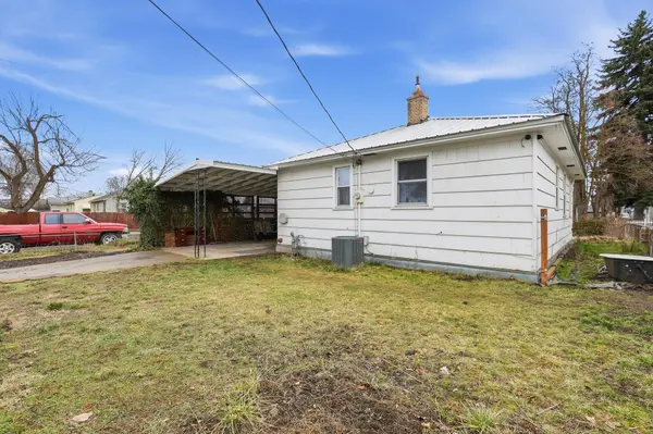 1127 E Princeton Ave, Spokane, WA 99207