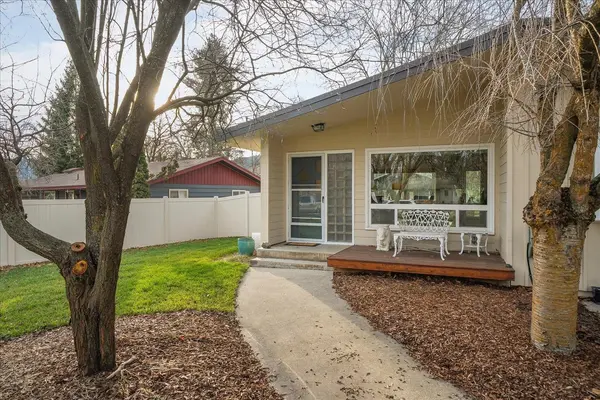 2108 S Balfour Blvd, Spokane Valley, WA 99206