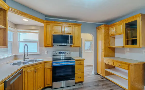 1106 E 13th Ave, Spokane, WA 99202