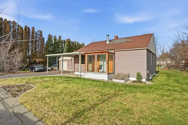 18519 E Sharp Ave, Spokane Valley, WA 99016