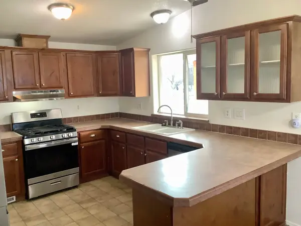 11621 E Ermina Ave, Spokane Valley, WA 99206