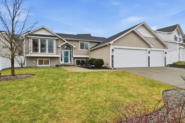 8822 E Vista Park Dr, Spokane, WA 99217