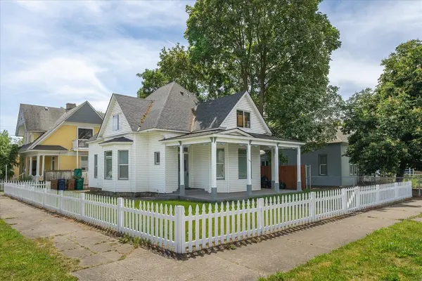 2003 W Mallon Ave, Spokane, WA 99201