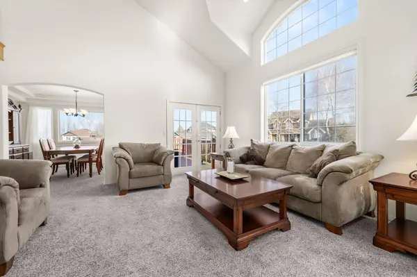 9019 N Rossmoor Ct, Spokane, WA 99208