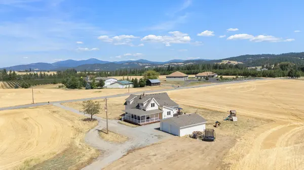 13716 E Piper Rd, Spokane, WA 99217
