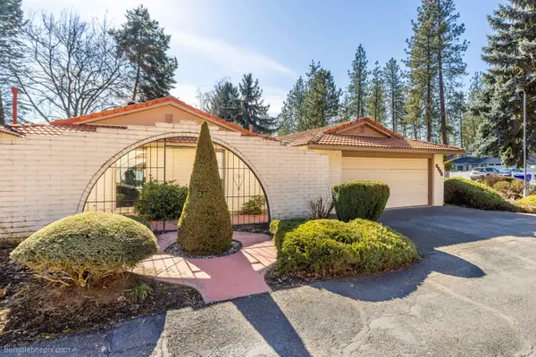 8306 N Lemon Ln #Unit #3, Nine Mile Falls, WA 99026