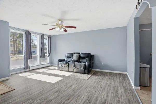1045 E Evergreen Dr, Medical Lake, WA 99022