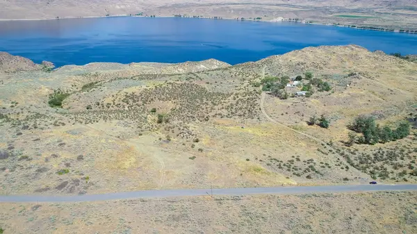 5600 Spring Canyon Rd. E, Grand Coulee, WA 99133