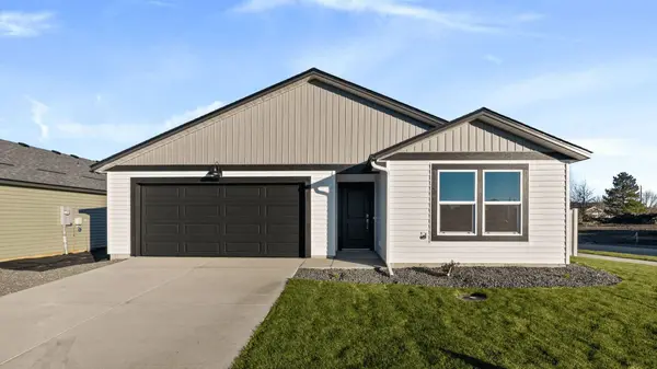13426 W Crosswinds Ave,  Airway Heights,  WA 99001
