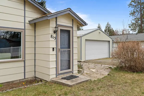 815 S Girard Rd, Spokane Valley, WA 99212