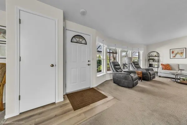 19029 E BOONE #10 Ave ##10, Spokane Valley, WA 99016