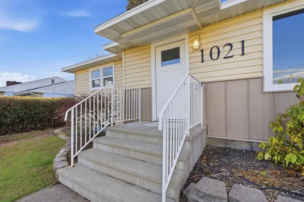 1021 N Willow Rd, Spokane Valley, WA 99206