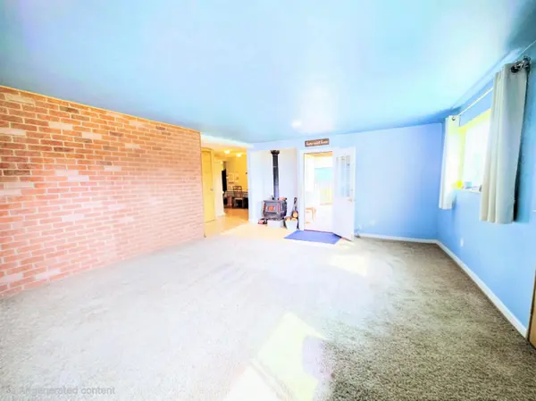 7767 Chamokane St, Ford, WA 99013