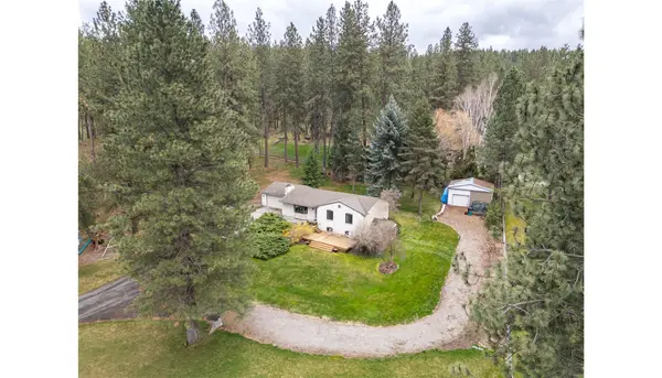 14922 E Belle Terre Ave, Veradale, WA 99037