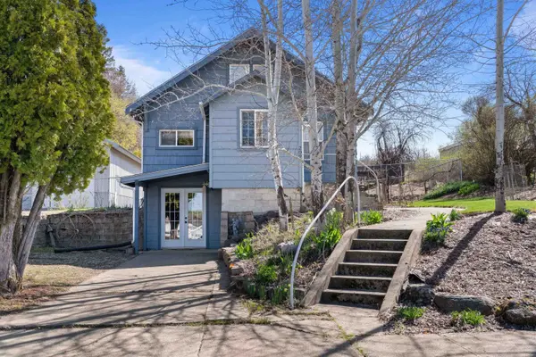 209 S Josephine Ave, Rosalia, WA 99170