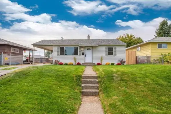 2124 E Rich Ave, Spokane, WA 99207