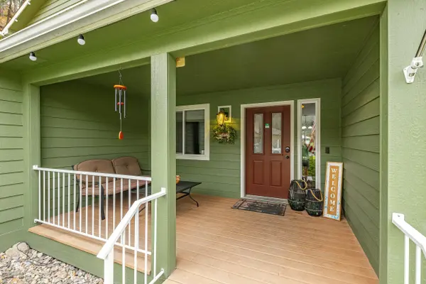5981 Blackstone WAY, Nine Mile Falls, WA 99026