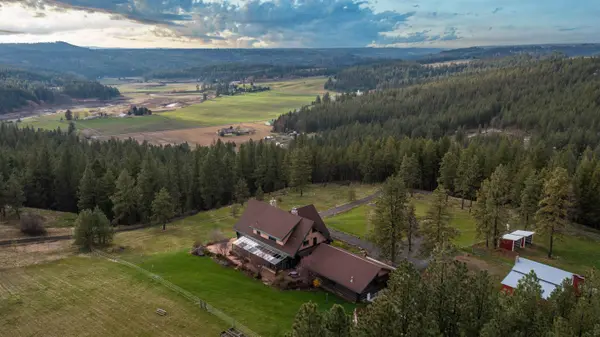 5024 E Stoughton Rd, Valleyford, WA 99036