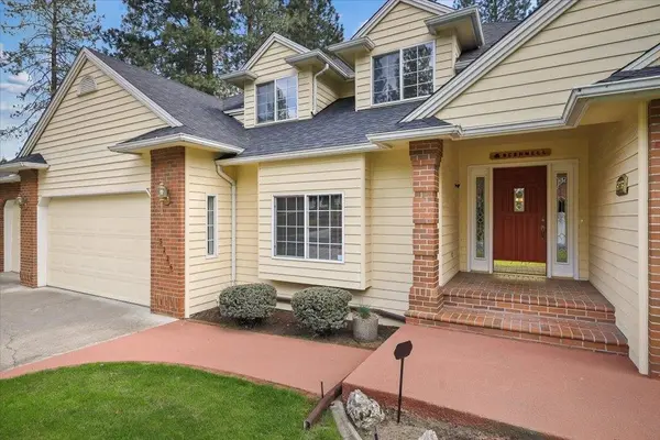 5226 E Vulcan Ct, Mead, WA 99021