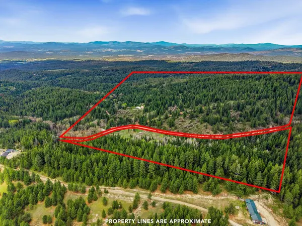 16617 E BLANCHARD Rd, Elk, WA 99003