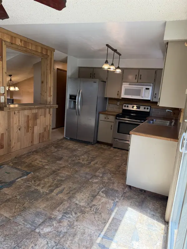 4226 E Chris Ct, Mead, WA 99021