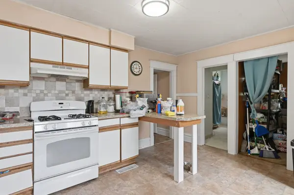 1018 W Grace Ave, Spokane, WA 99205