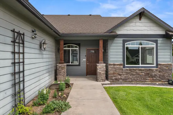 7604 N E St, Spokane, WA 99208