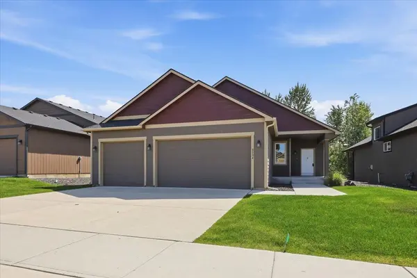 8504 N Summerhill Ln, Spokane, WA 99208