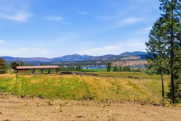 XX W Charles Rd, Nine Mile Falls, WA 99026