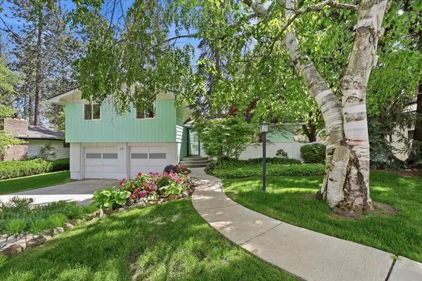 2428 E 39th Ave, Spokane, WA 99223