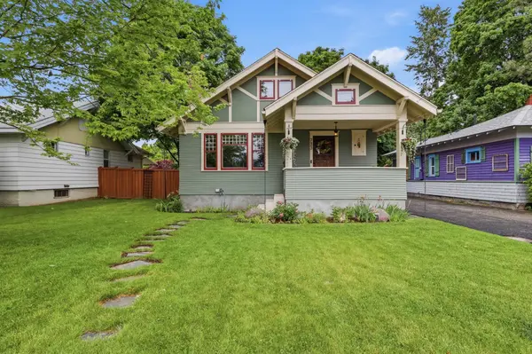 733 E 33rd Ave, Spokane, WA 99203