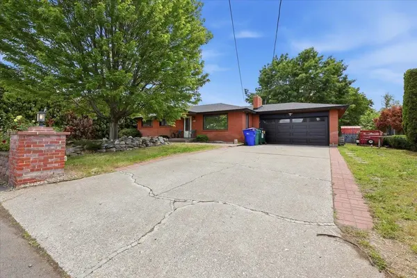 9808 E Shannon Ave, Spokane Valley, WA 99206