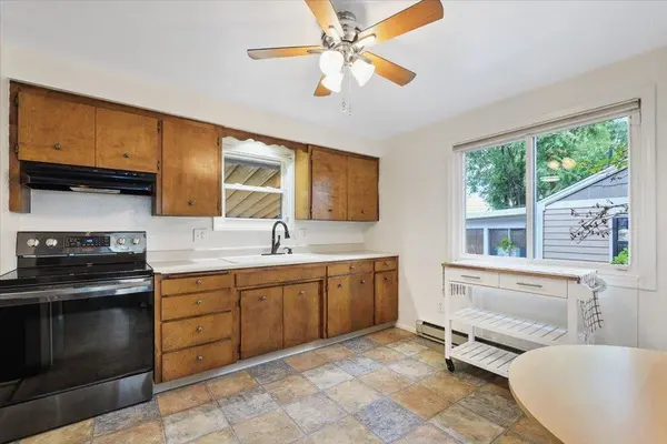 2931 E Augusta Ave, Spokane, WA 99207