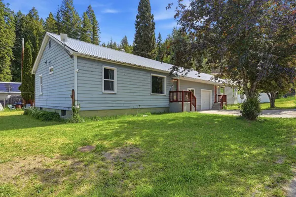 92/94 Larsen Blvd, Metaline Falls, WA 99153