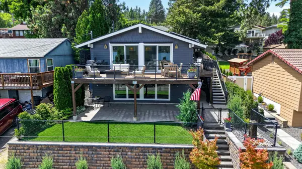 1016 S Liberty Dr, Liberty Lake, WA 99019