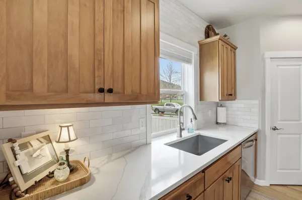 24999 E Ludlow Ave, Liberty Lake, WA 99019