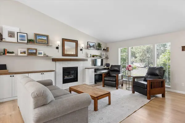 8702 N Pamela St, Spokane, WA 99208