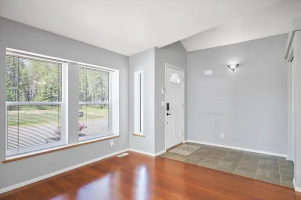 40522 N Hardesty Rd, Elk, WA 99009