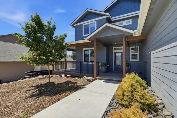 25517 N Sheridan Rd, Chattaroy, WA 99003