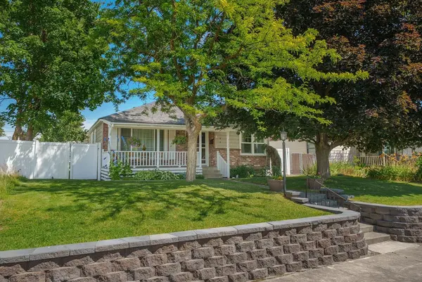 5124 N OAK St, Spokane, WA 99205